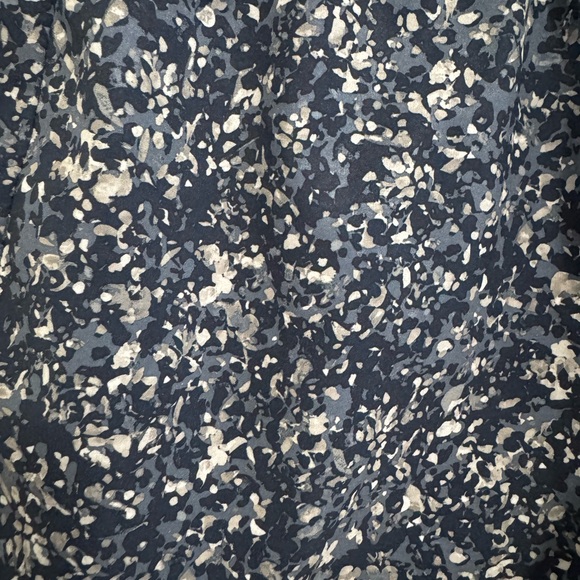 Athleta Women's Printed Baja Shorts - Picture 3 of 7